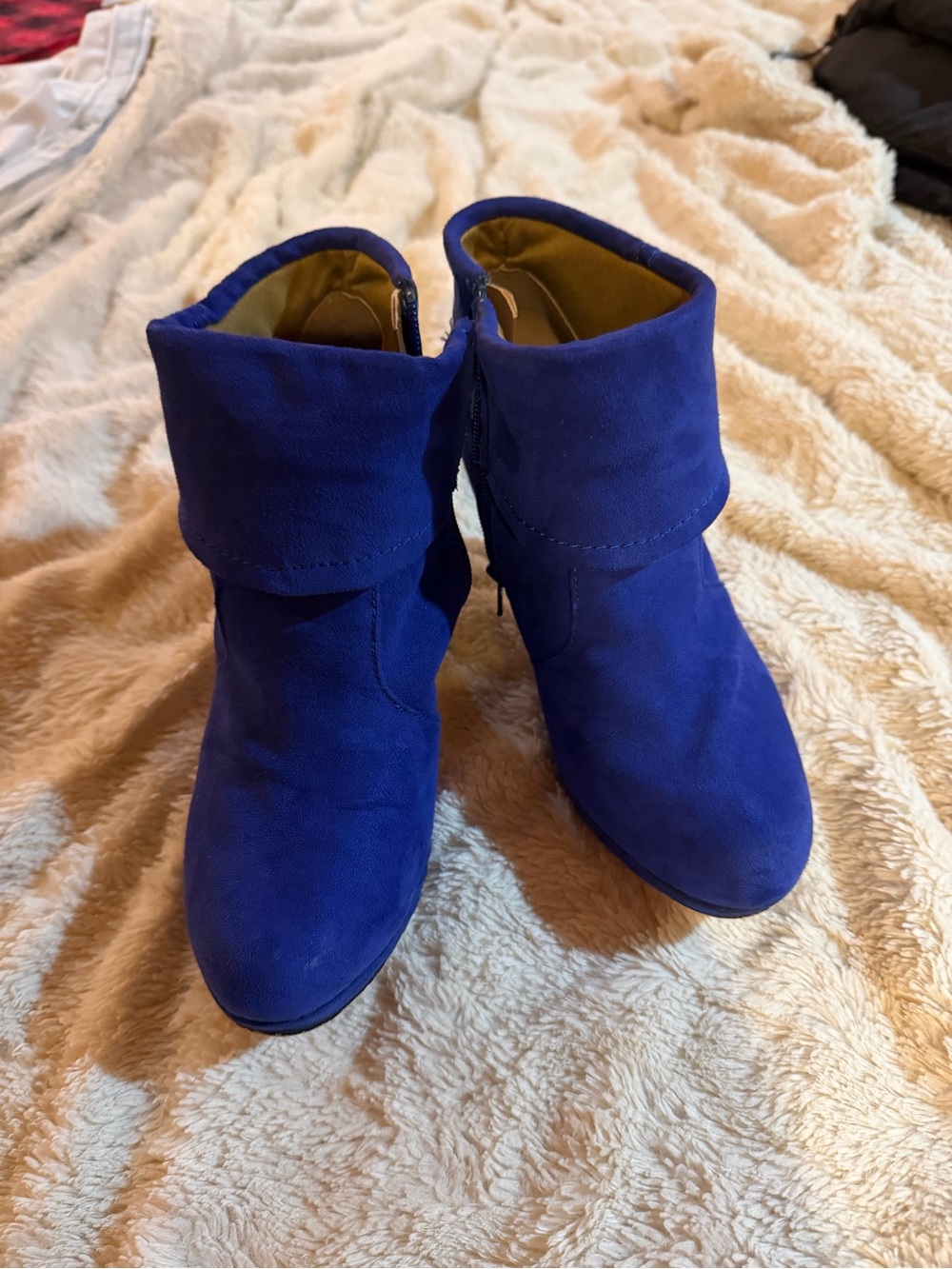 Women's Fold-Over Ankle Boots — Royal Blue Suede